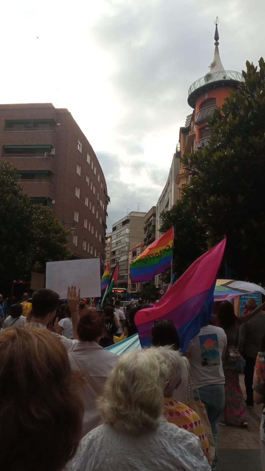 El Orgullo llena las calles de Talavera 