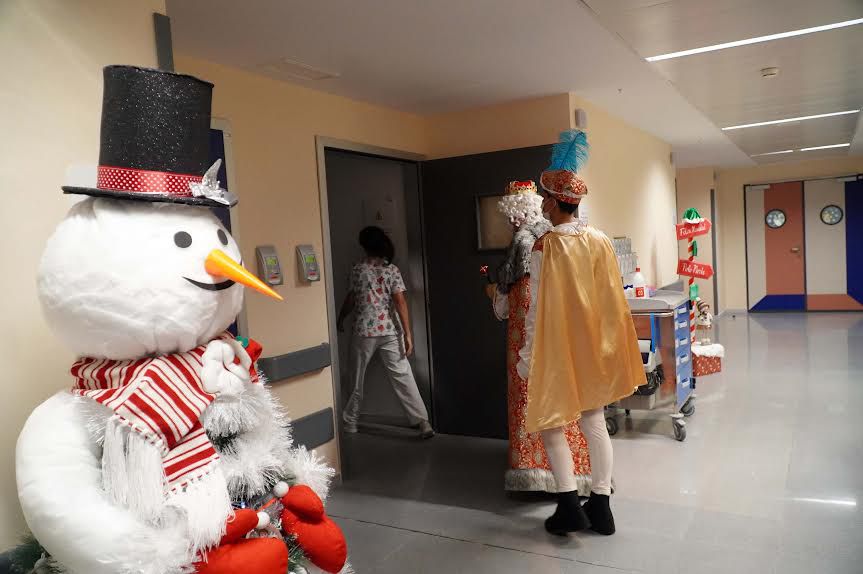 Los Reyes Magos traen alegría a los niños hospitalizados en Toledo y Talavera