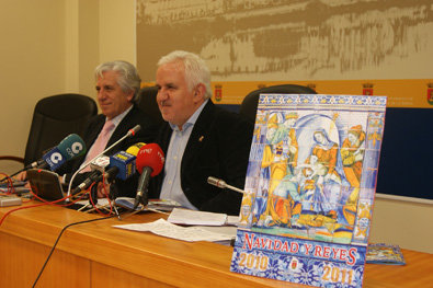 El concejal de Festejos, Carlos Gil, durante la presentación. (Foto: LVDT)