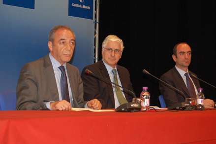 Rivas, Barreda y Nieto durante la presentación. (Foto: Carlos Granda)