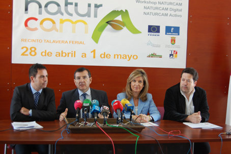 Un momento de la presentación del acto en la sala de prensa de Talavera Ferial. (Foto: J.F.)