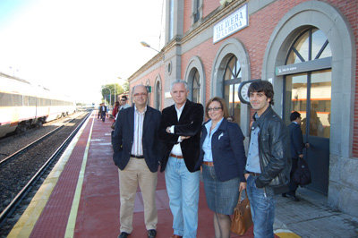 Candidatos del PSOE al Congreso y Senado por Toledo defendieron el soterramiento del AVE en Talavera. (Foto: J.F.)