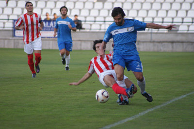 La Unión tuvo el triunfo durante parte del partido aunque el Torrijos apretó y firmó las tablas. (Foto: D.M.)