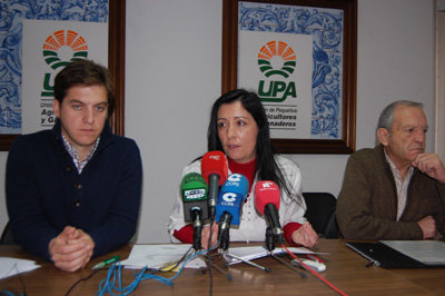 Los miembros de UPA hicieron balance de 2011 y avanzaron sus previsiones para el 2012. (Foto: J.F.)