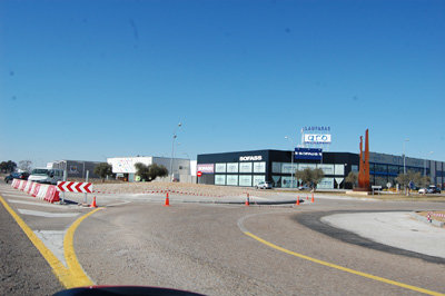 Los trabajos de la nueva rotonda ya están así de avanzados. (Foto: J.F.)