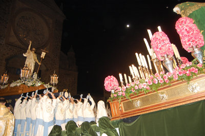 La Plaza del Pan acogió el encuentro de Jesús con su Santísima Madre. (Foto: R.R.)