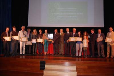 Los dos reconocimientos se entregaron en el Centro Cultural 'Rafael Morales'. (Foto: J.F.)