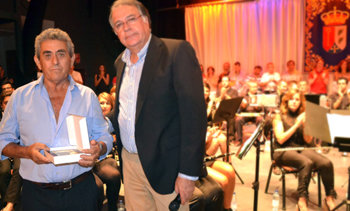 Camarena rinde homenaje al músico Gregorio García Alonso