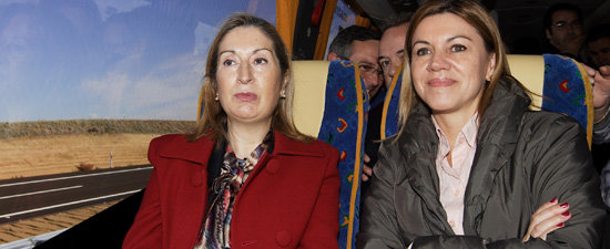 Mª Dolores Cospedal y Ana Pastor inauguran el nuevo tramo de la A-40