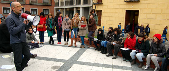 La Universidad quiere recuperar el espíritu de pensamiento crítico y sabiduría para vencer la crisis