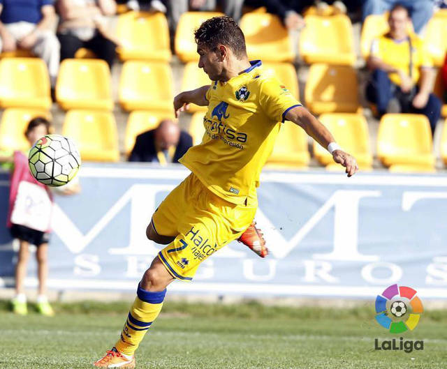 David Rodríguez entra en la historia del Alcorcón