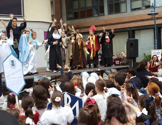 Celebración cristiana de 'Holywins' en las calles