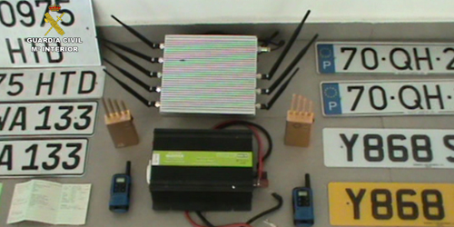 La Guardia Civil desarticula dos grupos criminales especializados en el robo de vehículos de alta gama