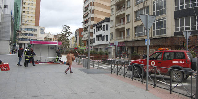 Susto en la Feria de Artesanía por las fuertes rachas de viento