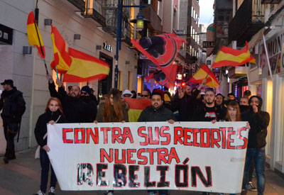 La manifestación contra los recortes impulsada por Liga Joven se desarrolla sin incidentes (vídeo)