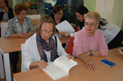 Mujeres del Club de Lectura.  (Foto: C.Granda)