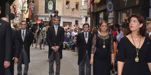 Álvaro Gutiérrez desfila por primera vez como presidente de la Diputación de Toledo