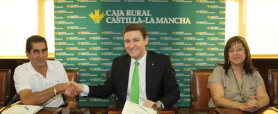 Caja Rural CLM proporciona 20 millones de euros a los comerciantes de Villarrubia de los Ojos