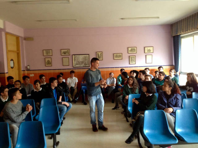 Carlos Maldonado en el Colegio Ruiz de Luna