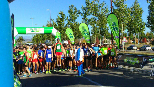 Jesús Alvarado se gradúa en la carrera del 'Mariana'