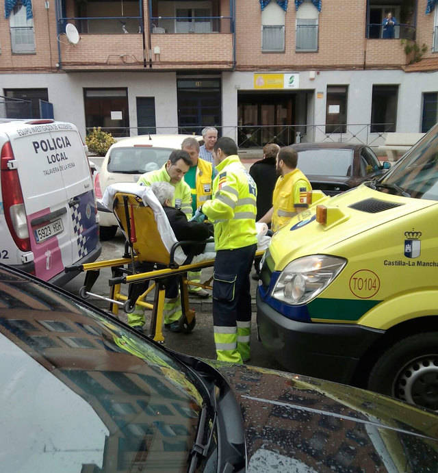 Herida por una moto en la calle San Andrés