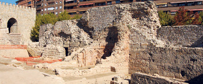 Imagen de los últimos trabajos ejecutados en La Alcazaba. (Foto: J.F.)