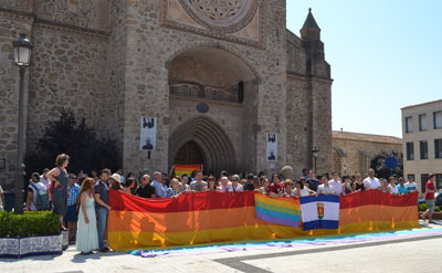 El colectivo LGTB pide al Ayuntamiento que trabaje por la adecuación social de lesbianas, gays, transexuales o bisexuales