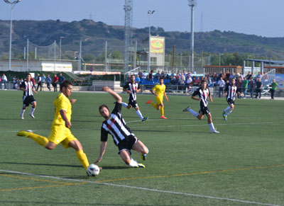 El derbi comarcal entre el 'Ciudad' y el Torpedo termina en tablas