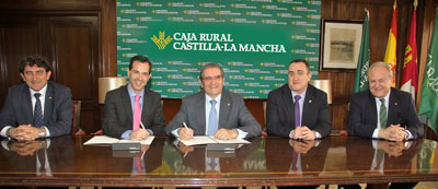 Caja Rural Castilla-La Mancha llega al corazón de Cuenca colaborando con su Semana Santa