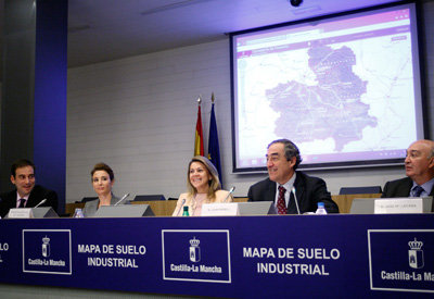 Cospedal confía en el Mapa de Suelo Industrial para atraer inversión a Castilla-La Mancha