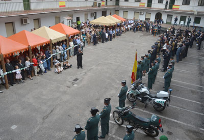 Talavera celebra el Día de la Fiesta Nacional en el Cuartel de la Guardia Civil