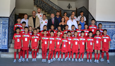 35 niños de la Escuela de Fútbol de Xian 'aparcan' en Talavera para disputar varios partidos