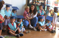 Los pequeños de la guardería Kindergarten también se graduaron