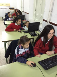 Alumnos de Secundaria del 'Juan Ramón Jiménez', tutores de los de Infantil