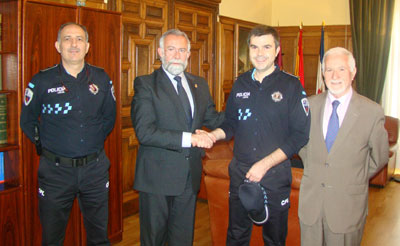 El Oficial de la Policía Local Javier Fernández, Medalla al Mérito de la JCCM