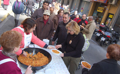 Migas solidarias en el barrio del Carmen