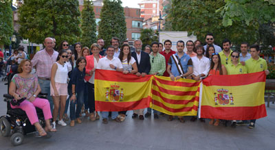 Nuevas Generaciones de Toledo se concentra en Talavera 'Por Cataluña, por España'