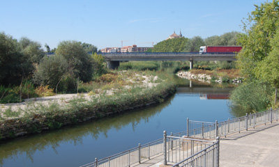 Fomento se compromete a solucionar el problema del alumbrado del Puente del Príncipe