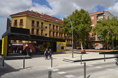 Roban los leds de seguridad de los escalones de la remodelada Plaza del Salvador