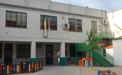 La escuela infantil 'Santo Ángel de la Guarda' se traslada a la 'Juan Aparicio'