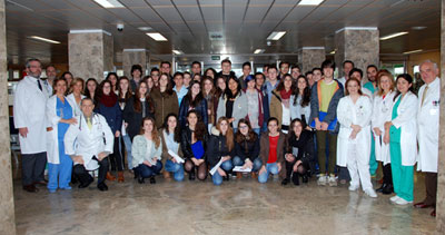 Profesionales del Hospital de Talavera comparten una mañana con los alumnos del Instituto Padre Juan de Mariana