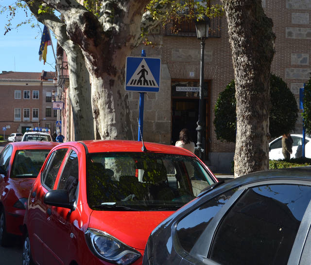 Más de 300€ tras caer una señal en su coche