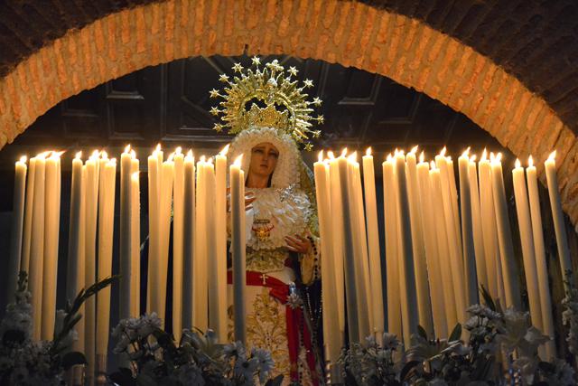 ‘La Madrugá’ alza el telón del Viernes Santo