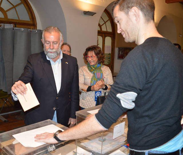 Ramos vota y alaba la normalidad electoral