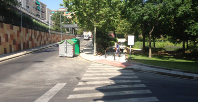 Nuevo paso de peatones en el barrio de Santa Bárbara