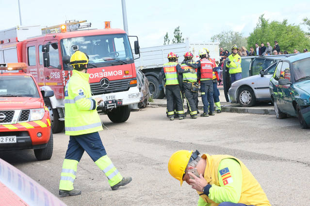 Simulacro de accidente en la Autovía A-42