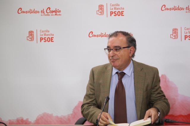 El diputado del PSOE Fernando Mora