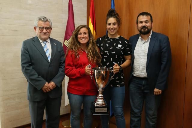 La Junta felicita a la talaverana Isabel Rico, campeona de Europa de Rugby