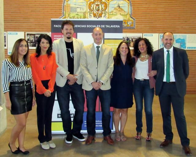 Presentación el campus universitario de Talavera de la Reina la APP “Moviliza-T”