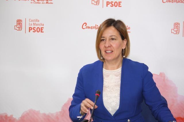 La portavoz del Grupo Parlamentario Socialista, Blanca Fernández